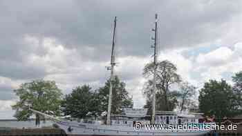 Verkehr - Greifswald - Segelschulschiff treibt führerlos auf Fluss in Greifswald - Wirtschaft - Süddeutsche Zeitung - SZ.de