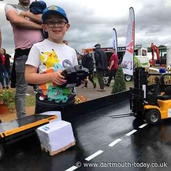 Mini forklifts on trade stand at show pull in young fans | dartmouth-today.co.uk - Dartmouth Chronicle