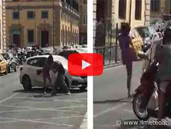 Livorno: una donna reagisce allo scippo e mette in fuga un uomo; il video diventa subito virale - iLMeteo.it