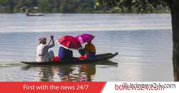 Boats, only means of transport during floods - bdnews24.com