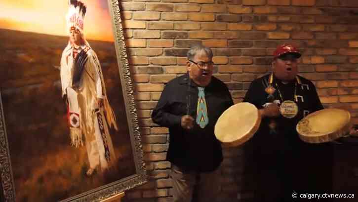 Portrait of Siksika Chief Ouray Crowfoot unveiled at artist's studio