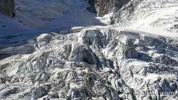Alpine glacier chunk detaches, killing 6, injuring 8, a dozen missing