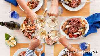 I sapori del mare arrivano da Eataly Roma con la nuova edizione del Fish & Wine: i dettagli della rassegna che durerà dal 4 luglio al 11 settembre