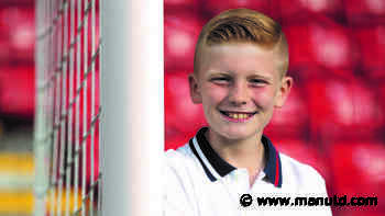 Fan honoured for Old Trafford charity walk - Man Utd