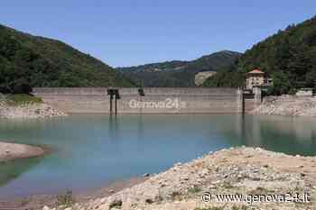 Siccità, il lago Val Noci è sempre più vuoto: oggi c’è meno della metà d’acqua rispetto al 2021 - Genova24.it