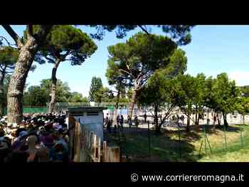 Imola, l'apertura dei cancelli per il concerto di Cremonini VIDEO - CorriereRomagna