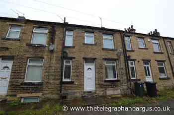 Watch: Beresford Street, Oakenshaw, house, at auction for £58,000 - Telegraph and Argus