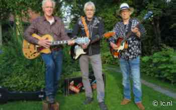 Blues, folk, rock en country bij concert in Kloostertuin van Oosterbierum - Leeuwarder Courant