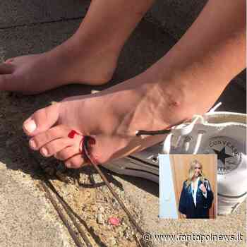 Crotone: Un pezzo di ferro trafigge il piede di una ragazzina in spiaggia con le amiche! - Fantapol News