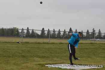 Strong finish to season for Olds throwing athletes - Mountain View TODAY