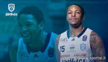 Brindisi saluta Wesley Clark - Sportal