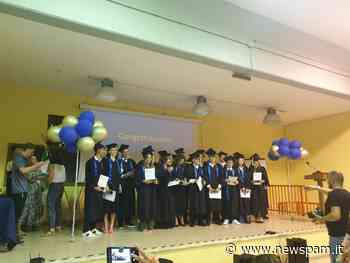 Festa di Baccalaureato alla European High School di Brindisi - newSpam.it