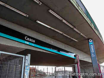 Comunicação visual das estações Itapevi e Ceasa é renovada - Metrô CPTM