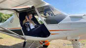Zum ersten Mal im Ultraleichtflieger: Selbstversuch im Video: Mit Tempo 130 über Papenburg - NOZ