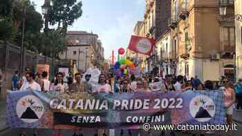Corteo Catania Pride 2022: l’onda arcobaleno che "non accetta confini" - CataniaToday