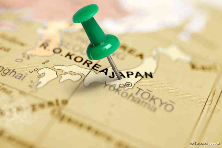 KDDI advises customers to use landlines amid massive mobile network outage