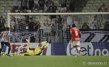 A días de enfrentar a Colo Colo: Internacional de Porto Alegre iguala con Ceará por la fecha 15 del Brasile... - DaleAlbo