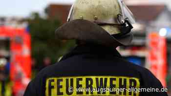 Unbekannte zünden Fass-Sauna am Gurrenhofsee an