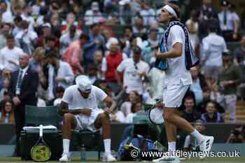 Stefanos Tsitsipas and Nick Kyrgios fined following bad-tempered clash - Dudley News