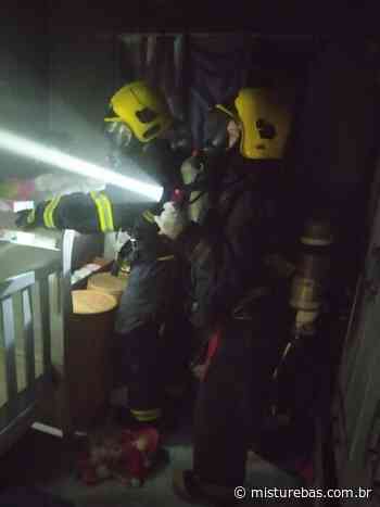 Mulher tem 80% do corpo queimado por incêndio em residência de Brusque - Misturebas