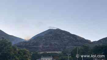 Police: Fireworks likely cause of wildfire above Centerville; home evacuations lifted - KSL.com