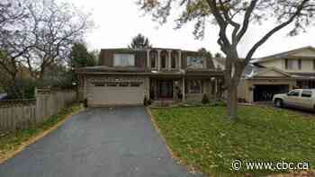 2 cats, bird dead in an early morning fire in London's Westmount neighbourhood - CBC.ca