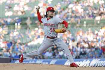 Why Luis Castillo to Yankees Trade Appears Unlikely - Sports Illustrated