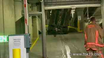 Vehicle falls off second level of Downtown Cincinnati parking garage - FOX19