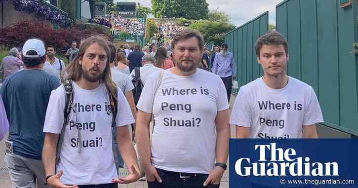 Peng Shuai demonstrators at Wimbledon allege harassment by security staff