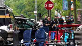 Highland Park parade shooting eyewitnesses recount scary scene