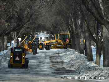 Edmonton will spend $4.7M more clearing snow and ice this year