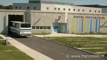 Centre pénitencier de Saran : un détenu resté cinq heures sur le toit de la cour, placé en garde à vue - France Bleu