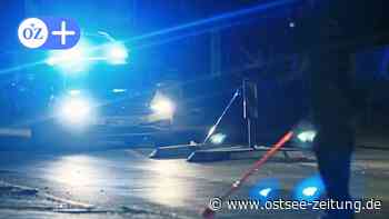 Autofahrer überfährt in der Nacht zu Sonntag Verkehrsinsel in Zinnowitz - Ostsee Zeitung