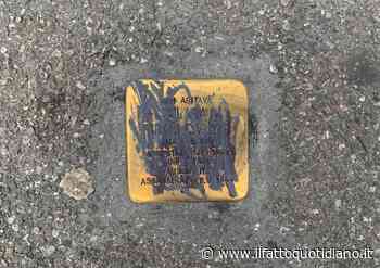 Memoria sfregiata, a Gallarate imbrattata (di nuovo) una pietra d’inciampo - Il Fatto Quotidiano
