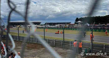 Formula 1, a Silverstone gli ecoattivisti si siedono in pista - Dire