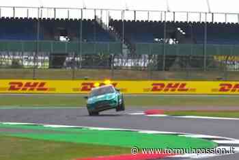 Medical Car Aston Martin su due ruote a Silverstone – VIDEO - FormulaPassion.it
