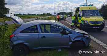 Moeder en zoon (5) gewond na ongeval op E34 - Het Laatste Nieuws