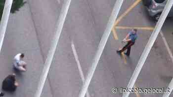 Trieste, spuntano pistole e taser per evitare l'ennesima rissa tra bande di stranieri - Il Piccolo