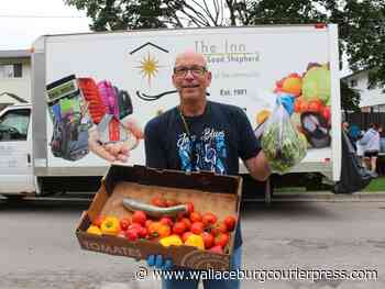 Mobile market helping feed those in need in Sarnia area - Wallaceburg Courier Press