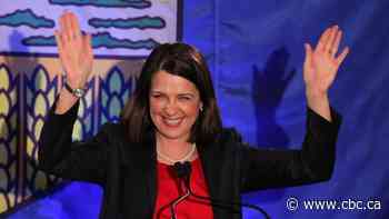 Her political career died with Alberta floor-crossing. Meet Danielle Smith, resurrected
