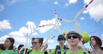 Jubiläum der Klimaschützer: Greenpeace feiert 40-jähriges Bestehen in Aachen
