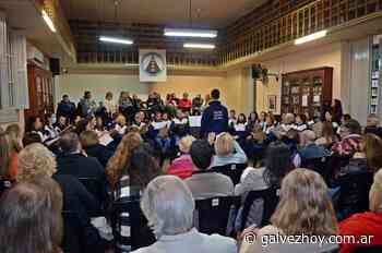 El Coro Polifónico brindó un ensayo abierto en la Biblioteca Popular - Galvezhoy