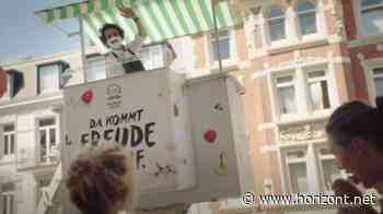 „Handvoll Glücklichkeit“: Gustavo Gusto lässt in diesem Sommer die Eisdiele zu den Balkons fliegen