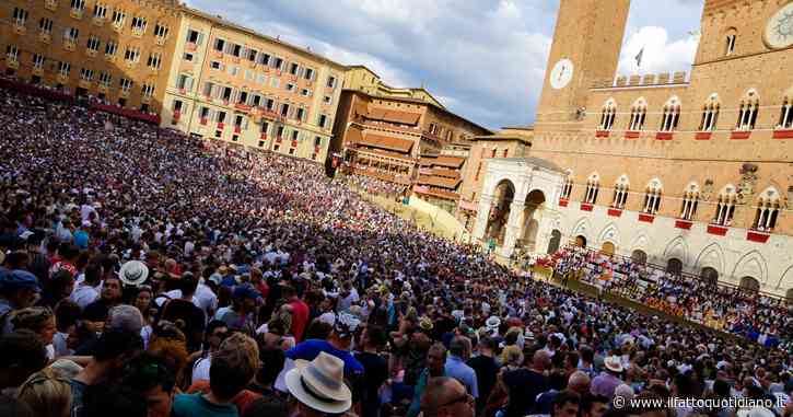 Dentro il Palio di Siena | I cinque giorni nella contrada della Lupa, tra il profano che diventa sacro e l’istrice che è sempre “sudicio”