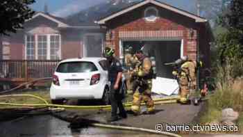 Barrie house fire damages two homes, displaces two families - CTV News Barrie