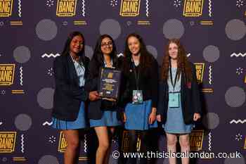 Queen Elizabeth’s Girls School win Big Bang STEM award