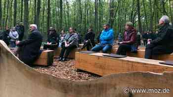Trauer und Gedenken: Ein Bestatter aus Beeskow ermöglicht das Begräbnis im eigenen Garten - Märkische Onlinezeitung