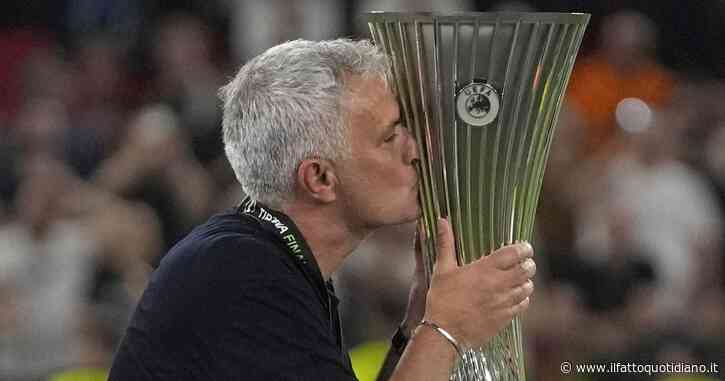 José Mourinho si è fatto un tatuaggio per celebrare la vittoria della Roma in Conference League