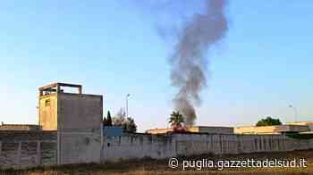 Trani, incendio alle prime ore del mattino in via Papa Giovanni XXIII - Gazzetta del Sud