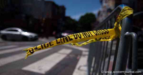 Highland Park Has a Ban on AR-15s and AK-47s, But That Didn't Stop the Fourth of July Shooting